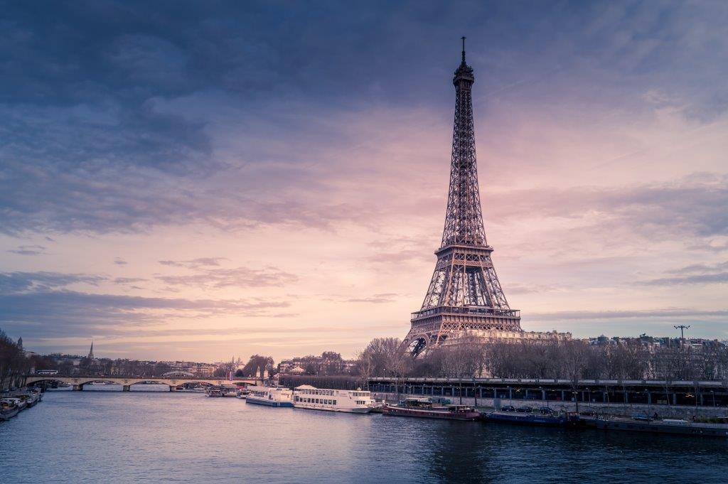 Hongyuan Group flight destinations and schedules to & from Paris